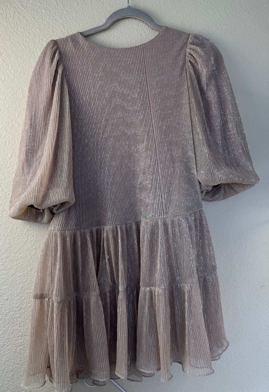 Mustard Seed Metallic Tiered Mini Dress Size Small Puff Sleeve Champagne Gold